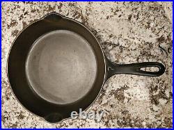 Griswold Cast Iron #7 Large Block Logo Skillet with Heat Ring