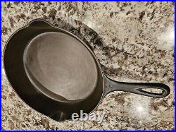 Griswold Cast Iron #7 Large Block Logo Skillet with Heat Ring