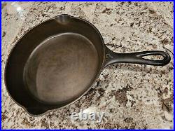 Griswold Cast Iron #7 Large Block Logo Skillet with Heat Ring