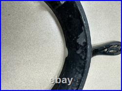 Griswold Cast Iron #8 The American Waffle Iron, Finger Hinge Version Griswold Cast Iron #8 The American Waffle Iron, Finger Hinge Version