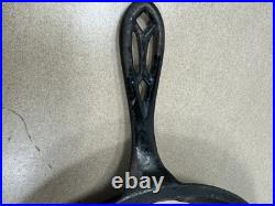 Griswold Cast Iron #8 The American Waffle Iron, Finger Hinge Version Griswold Cast Iron #8 The American Waffle Iron, Finger Hinge Version