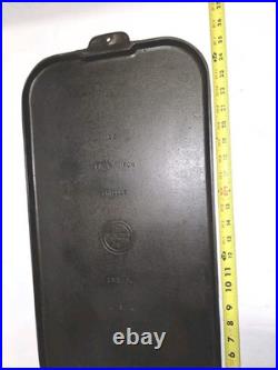 Griswold Cast Iron Griddle 10, No Cracks, clean and flat Griswold Cast Iron Griddle 10, No Cracks, clean and flat