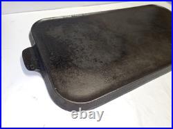 Griswold Cast Iron Griddle 10, No Cracks, clean and flat Griswold Cast Iron Griddle 10, No Cracks, clean and flat