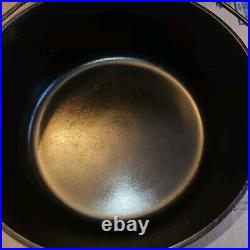 Griswold Erie Slant Logo No 9 Dutch Oven PN. 834 No Lid