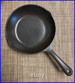 Griswold No. 43 Cast Iron Chef Skillet