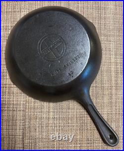 Griswold No. 43 Cast Iron Chef Skillet