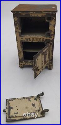 Hubley Vintage Cast Iron Stove, Fridge, Skillet, and Toilet