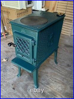 Jotul Wood Stove Model 602 N Dark Green Excellent Condition