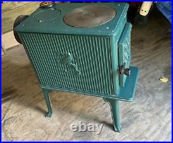 Jotul Wood Stove Model 602 N Dark Green Excellent Condition