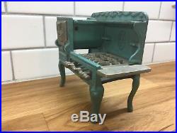 KENT ORIGINAL OLD CAST IRON TOY COOK STOVE Dollhouse Green