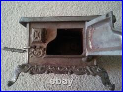 Kenton Brand EVA Cast Iron Stove