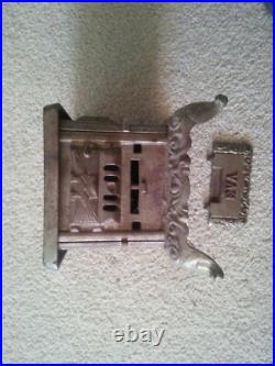 Kenton Brand EVA Cast Iron Stove