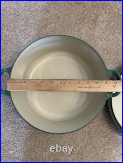 LE CREUSET France Hunters Green 7 QT Enameled Cast Iron Round Dutch Oven 28