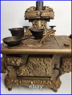 Large Antique Kenton Cast Iron ROYAL Stove Salesman Sample Or Toy Signed