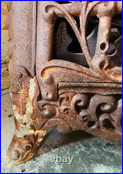 Late 1800s F. & L. Kahn Brothers Active parlor stove No. 16 Hamilton Ohio
