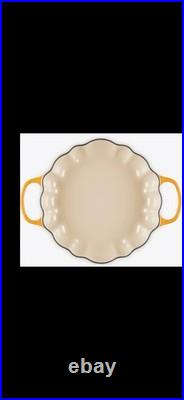LeCreuset NEWEnameledCastIronPumpkinBraiserPersimmonColor2.6Qt