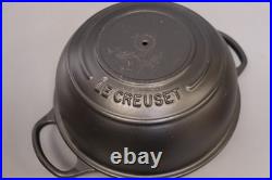 Le Creuset Enameled Cast Iron Bread Oven in Licorice (HAS SOME SRATCHES)