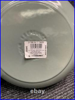 Le Creuset Signature Cast Iron 3.5 Qt Round Dutch Oven Deep Sea Salt Color
