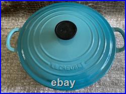 Le Creuset Signature Enameled Cast Iron Round Dutch Oven-5½qt #26 Caribbean Le Creuset Signature Enameled Cast Iron Round Dutch Oven-5½qt #26 Caribbean