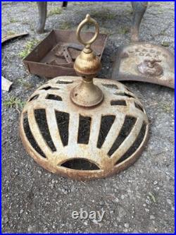 Leader Oak No. 29 pot belly parlor stove
