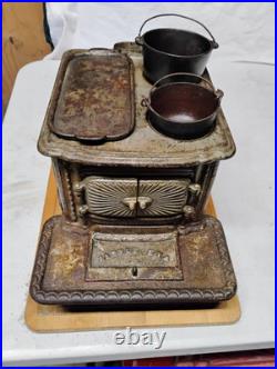 Little Eva Children's Cast Iron Toy Stove Oven Vintage Little Eva Children's Cast Iron Toy Stove Oven Vintage