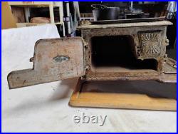 Little Eva Children's Cast Iron Toy Stove Oven Vintage Little Eva Children's Cast Iron Toy Stove Oven Vintage