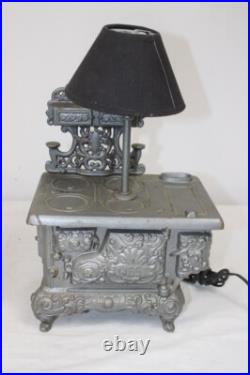 Lot (2) Stern Industries Cast Iron Oven/Stove Miniature Lamps withShades vtg mini