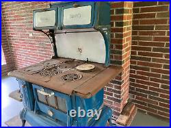 MOORE'S RARE AMERICAN VINTAGE ALL ORIGINAL Heating stove Blue