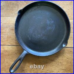 Martin Stove & Range #8 Cast Iron Skillet Hamburger Logo with Heat Ring Seasoned