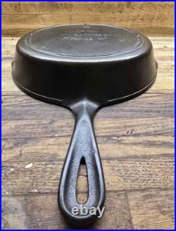Martin Stove & Range Co Early Block Logo No 8 Cast Iron Skillet Heat Ring Notch Martin Stove & Range Co Early Block Logo No 8 Cast Iron Skillet Heat Ring Notch