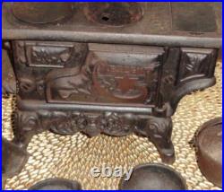 Mini Cast Iron Wood Cooking Stove Pots & Pans ANTIQUE Crescent SALESMAN Sample