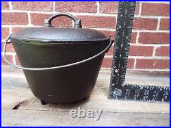 Old #7 Cast Iron 3 Leg Bean Pot with Lid, Restored