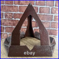 Old Antique Vtg 1900s Cast Iron Pyramid Shaped Stove Top Triple Sad Iron Heater