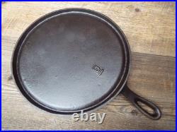 Older BSR / Birmingham Stove & Range #9 / 10-1/4 Cast Iron Griddle, Restored