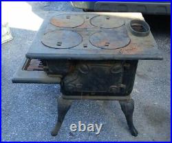 Perfection Cast Iron Stove (Local Pickup Only King of Prussia PA.)
