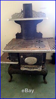 Prize Imperial Antique Wood Burning Cast Iron Stove