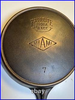RARE Favorite Piqua Ware Ohio Miami Maimi Diamond Cast Iron Skillet Pan FLAT