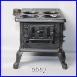 RARE Large Crescent Cast Iron Salesman Sample Cook Stove withAccessories Inv#KR02