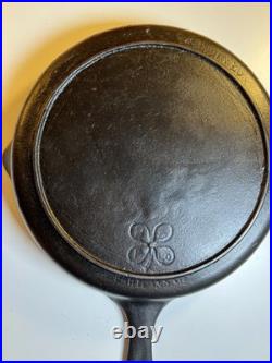 RARE Portland Stove Foundry #8 Cast Iron Skillet Pan Clover Logo MAINE 3.11lb