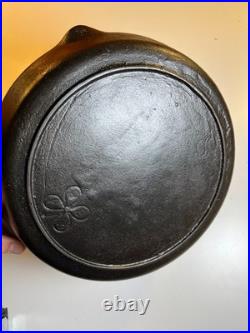 RARE Portland Stove Foundry #8 Cast Iron Skillet Pan Clover Logo MAINE 3.11lb