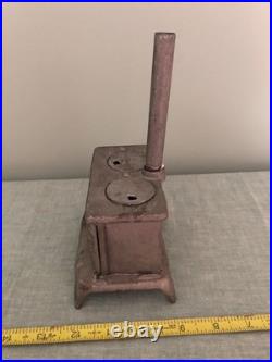 RARE VHTF Antique Queen Dollhouse Cast Iron Stove 112 A/O