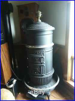 Round Oak Cast Iron Wood Stove No 24 Can and a Half Restored and Complete
