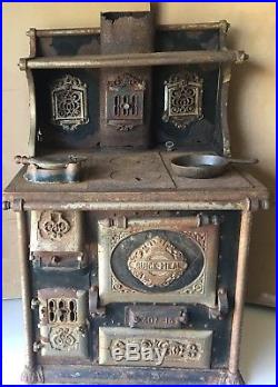 Salesman Sample Quick Meal Cooking Stove