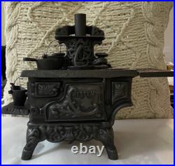 Salesman Sample RARE Complete Set No Rust Cast Iron Miniature Wood Stove Antique