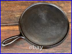 Sidney Script Logo #9 Cast Iron Griddle