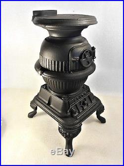 Spark Pot Belly Stove Salesman Sample Grey Iron Casting Co. Cast Iron