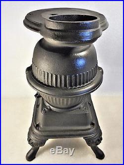 Spark Pot Belly Stove Salesman Sample Grey Iron Casting Co. Cast Iron