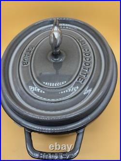 Staub Cast Iron 12.25,31cm La Cocotte Graphite Gray, Made In France