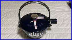 Staub Cast Iron 1.2 qt, Round, Tea Kettle, Dark blue