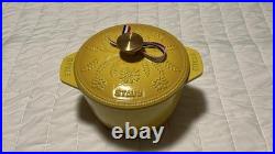 Staub Cast Iron 1.5 qt, Petite French Oven, Citron